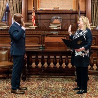 Deron Gould, Esq.