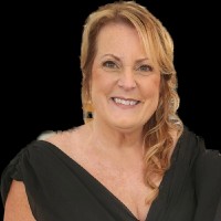Vicki Adams