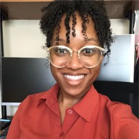 Saundra R