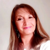 Lynne Guest