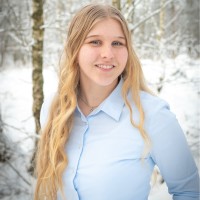 Alexandra Schwarzer