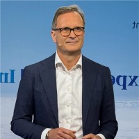 Jörg Schomburg, Cfa