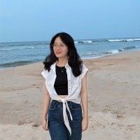 Vân Trinh Hoàng Trần