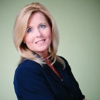 Mary M Applewhite