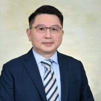 Julian Lin