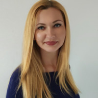 Elzbieta Van Houten