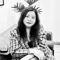 Nghi L.
