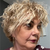 Lynne Casey