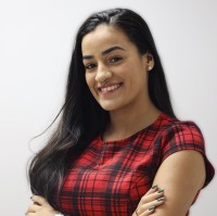 Lavinia Queiroz