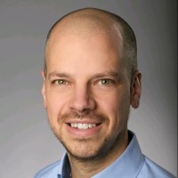 Dr. Sebastian Martin