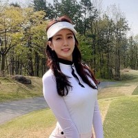 Lili Zhao