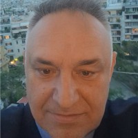 Nikos Housnis