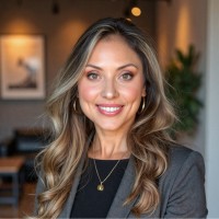 Amanda R.