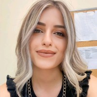 Esra Eryi̇ği̇t