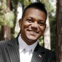 Francisco J. TOVAR B.