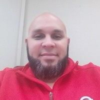 Victor D Vargas