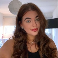 Lucy Miller