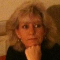 Teresa Reynolds