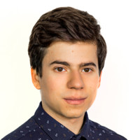 Adrian Szczeszek