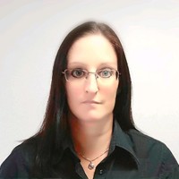 Helen Irving