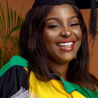 Olamide Owolabi, Mnifst
