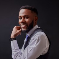 Fawole Tomi