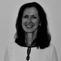 Dr. Maria Braune