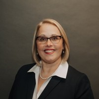 Lisa Tuttle, Clcs