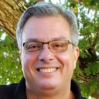 James Uzzi