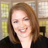 Sarah R. Adams-Slominski