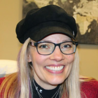 Andi Curtis