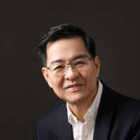 Lawrence Yong