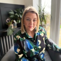 Naomi Thompson MBA CMgr FCMI