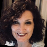 Carol Van Den Broek