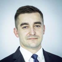 Karol Senator