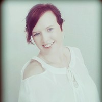 Lora Lynch