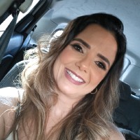 Kenia Mara Santos Coutinho