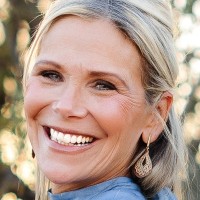 Cinnamon Glassbrenner