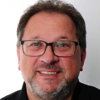 Volker Bach