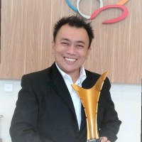 Michael Saputra