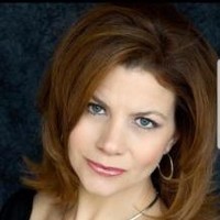 Tracy Ault