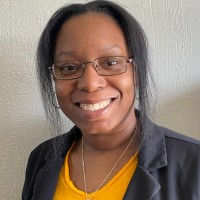 Lakenya Dean