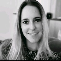 Simone Van Der Putten
