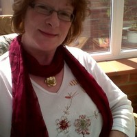 Bridget Lumb Acma, Fmaat