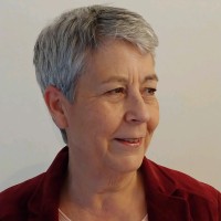 Anne Girault