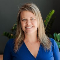 Angela Poates