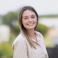 Jenna Springer, Eit