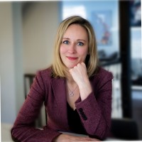 Julia Seguin, Mba
