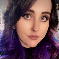 Lizzy Bee