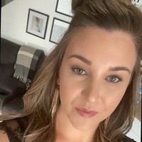 Richelle Den Hartog